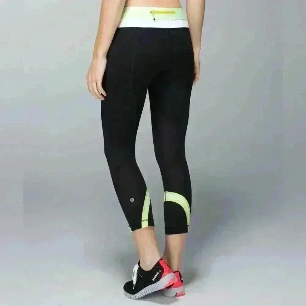 Lululemon Run: Inspire Crop II
Black / Tonka Stripe Clear Mint White